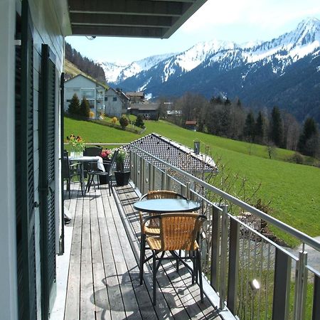 Hotel Haus Matt Laterns Exterior foto