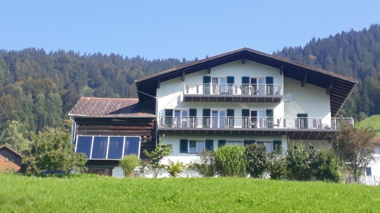 Hotel Haus Matt Laterns Exterior foto